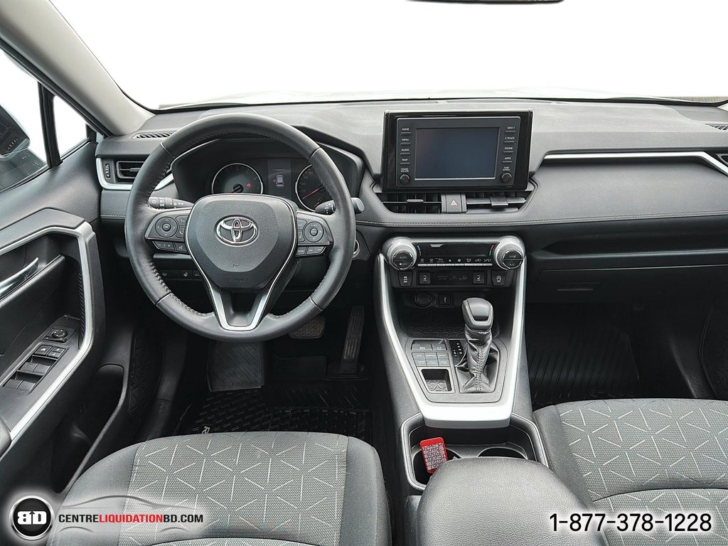 2021 Toyota RAV4 in Granby, Quebec - 13 - w1024h768px