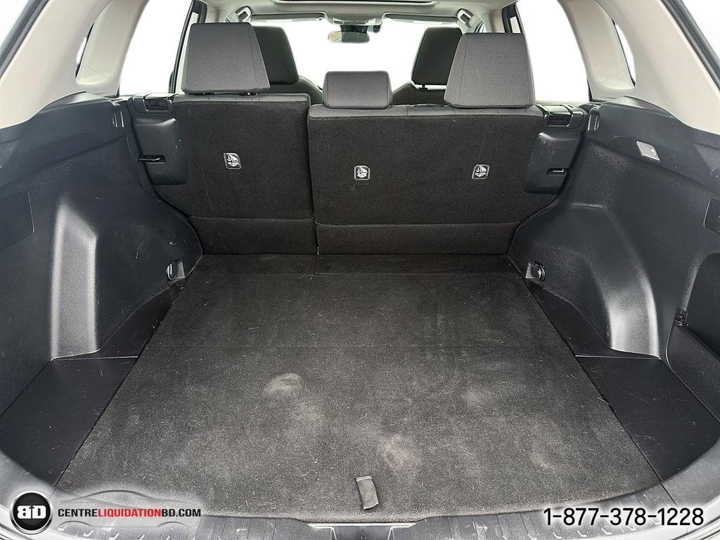 2021 Toyota RAV4 in Granby, Quebec - 9 - w1024h768px