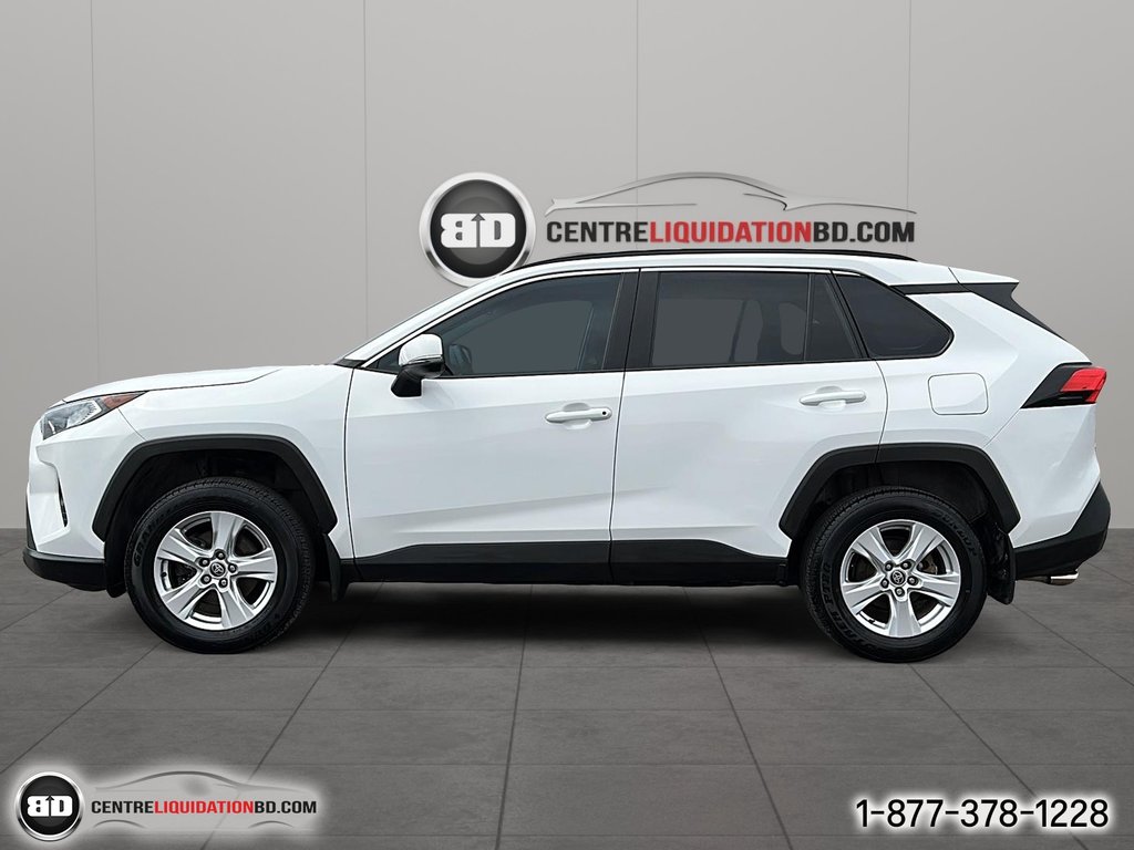 2021 Toyota RAV4 in Granby, Quebec - 8 - w1024h768px