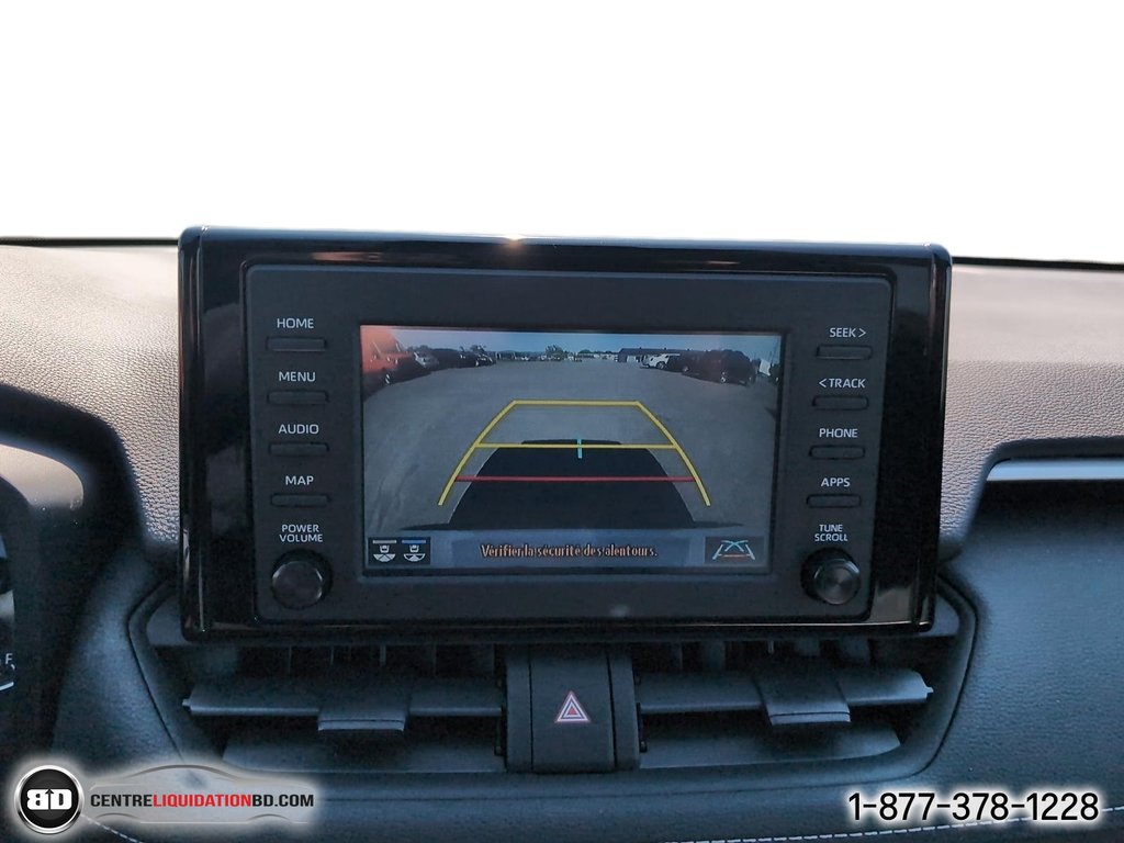 2021 Toyota RAV4 XLE in Granby, Quebec - 20 - w1024h768px
