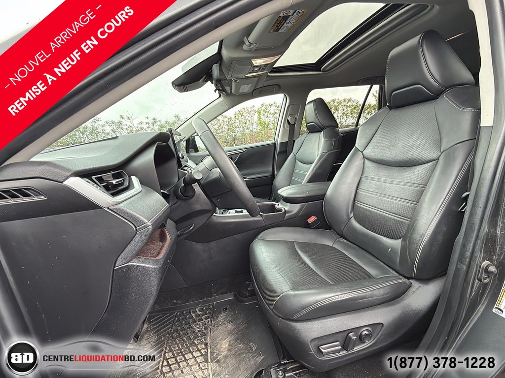 2023 Toyota RAV4 Limited in Granby, Quebec - 13 - w1024h768px