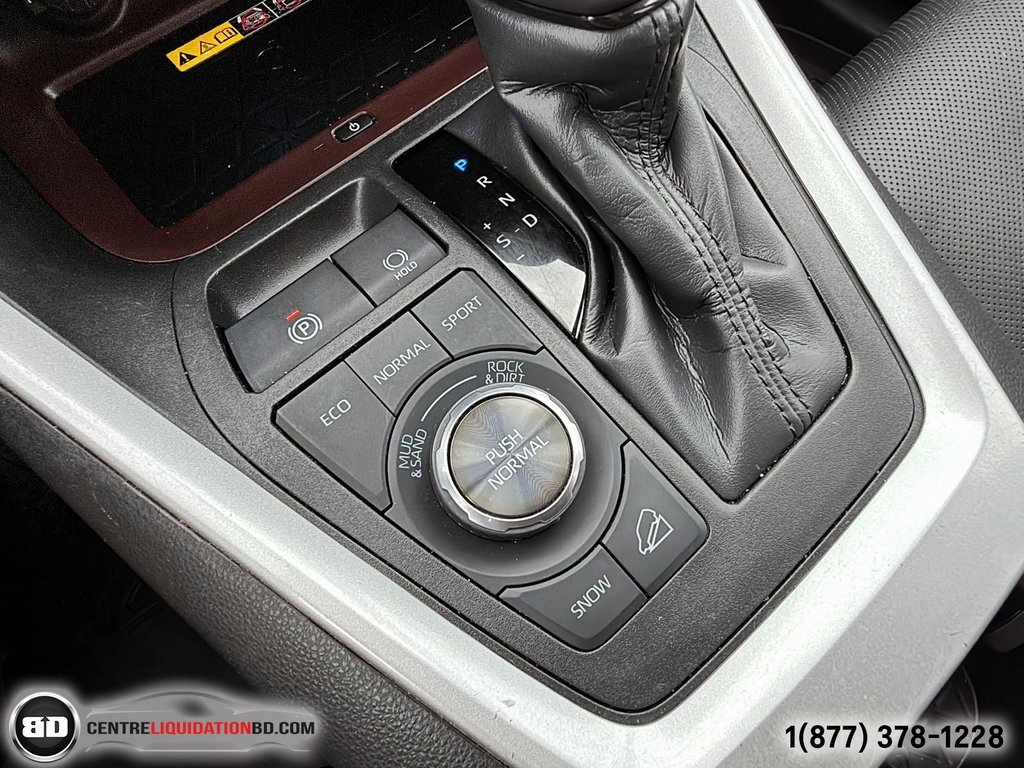 2023 Toyota RAV4 Limited in Granby, Quebec - 20 - w1024h768px