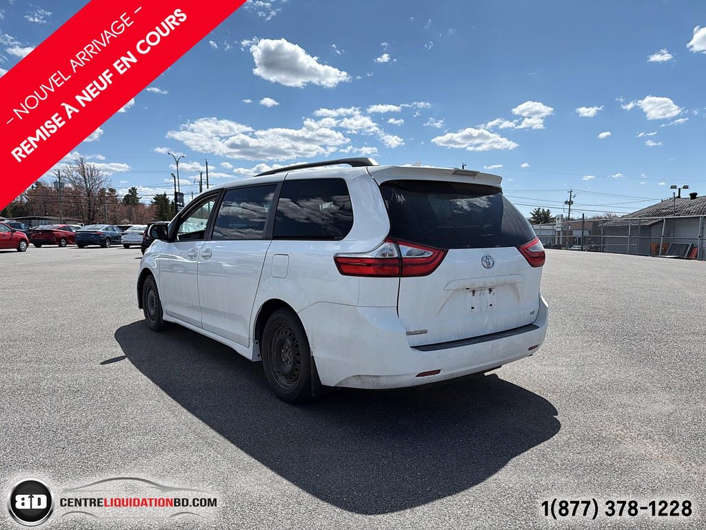 Toyota Sienna LE 2019 à Granby, Québec - 10 - w1024h768px