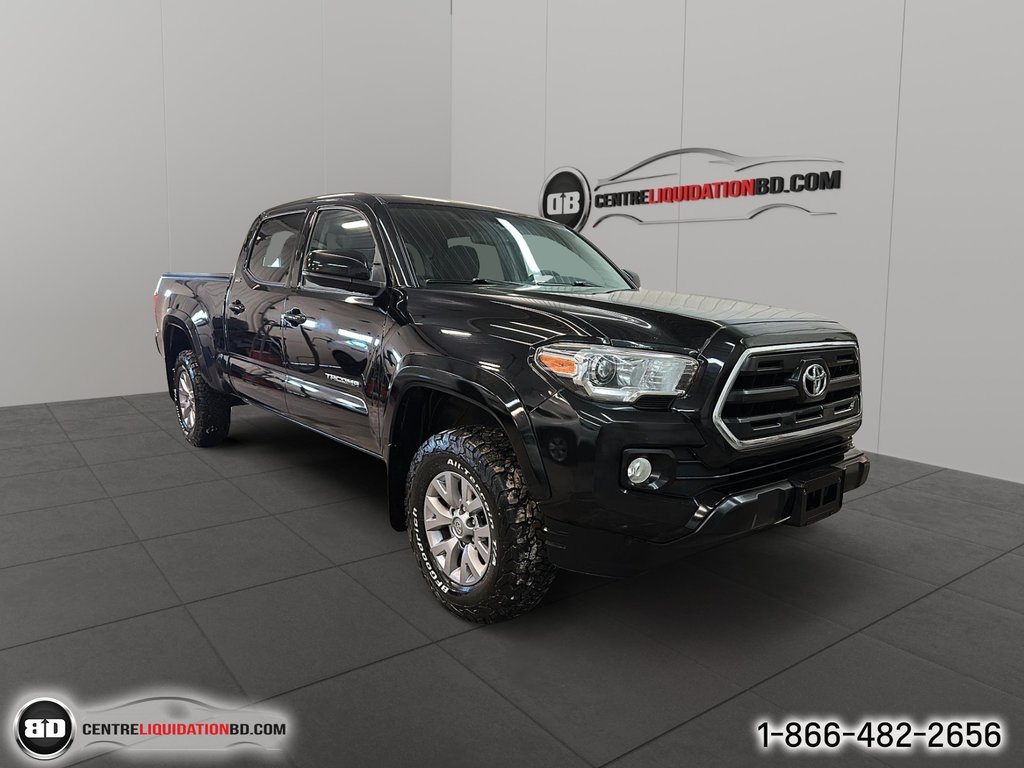 2017 Toyota Tacoma SR5 in Granby, Quebec - 3 - w1024h768px