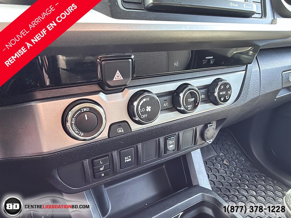 2017 Toyota Tacoma SR5 in Granby, Quebec - 17 - w1024h768px