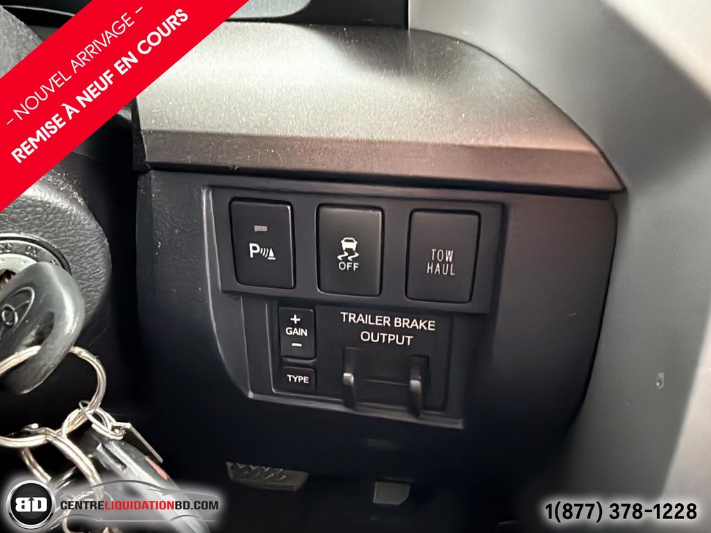 Toyota Tundra SR5 Plus 2017 à Granby, Québec - 20 - w1024h768px
