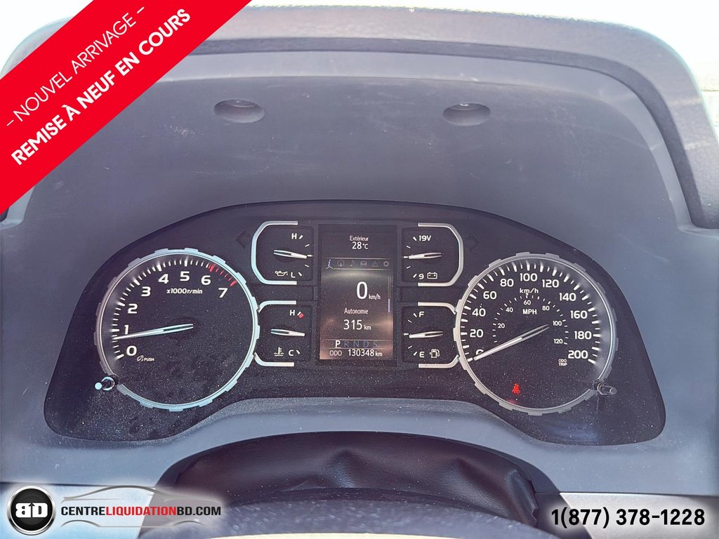 2018 Toyota Tundra SR5 Plus in Granby, Quebec - 15 - w1024h768px