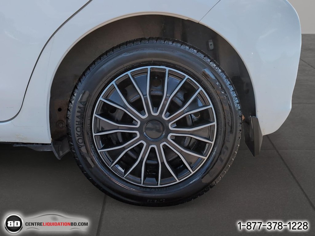 Toyota Yaris  2014 à Granby, Québec - 10 - w1024h768px