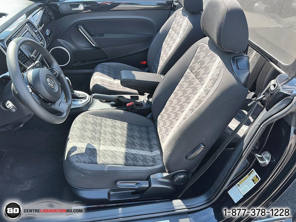 Volkswagen Beetle Convertible TRENDLINE 2017 à Granby, Québec - 10 - w1024h768px