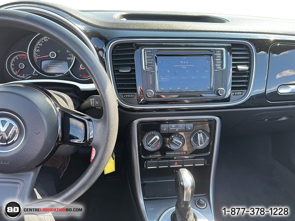 Volkswagen Beetle Convertible TRENDLINE 2017 à Granby, Québec - 16 - w1024h768px