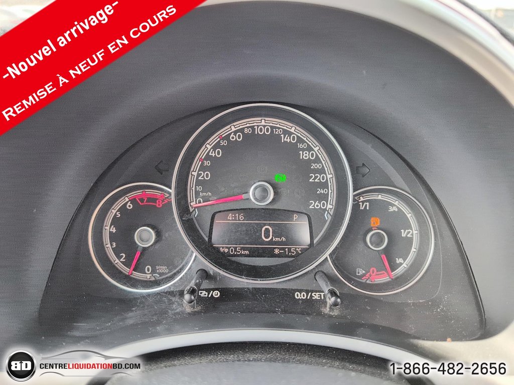 Volkswagen Beetle Coupe 1.8L TURBO 2017 à Granby, Québec - 10 - w1024h768px