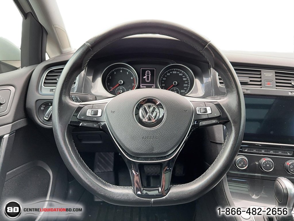 2018 Volkswagen GOLF SPORTWAGEN in Granby, Quebec - 14 - w1024h768px