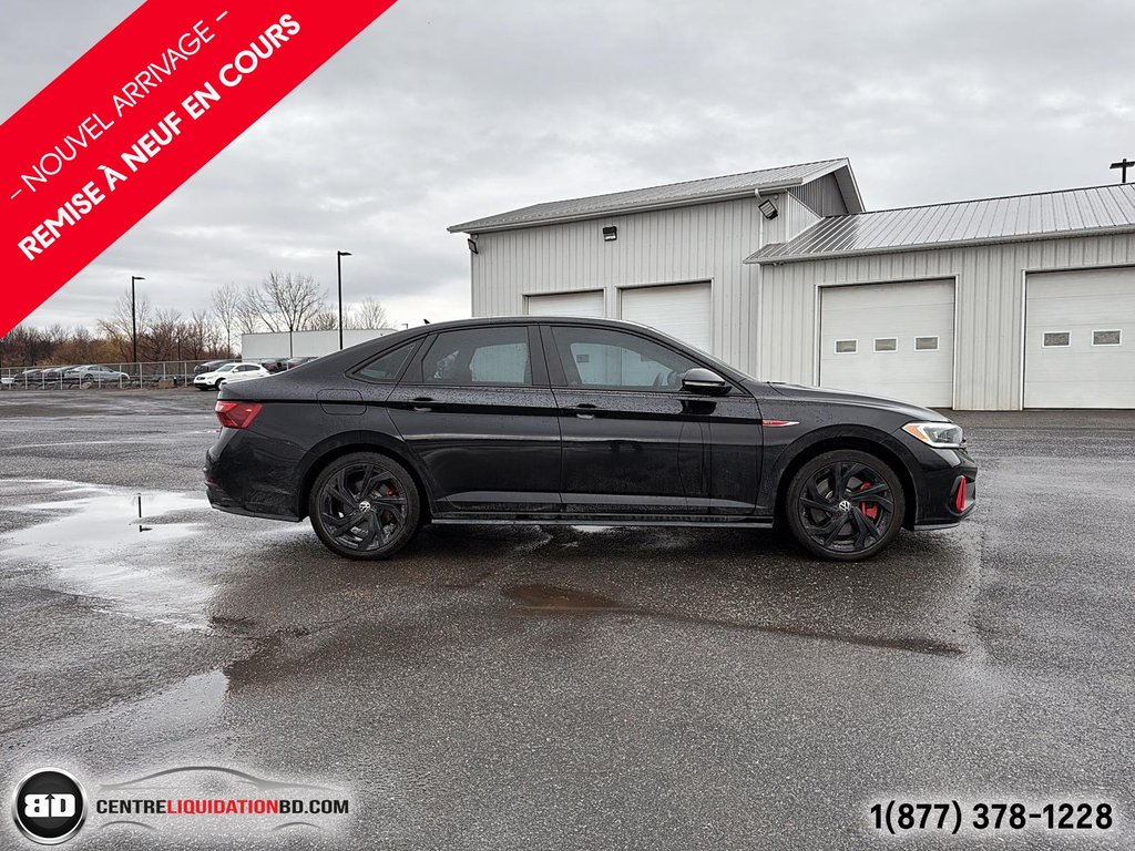 Volkswagen Jetta GLI AUTOBAHN 2023 à Granby, Québec - 5 - w1024h768px