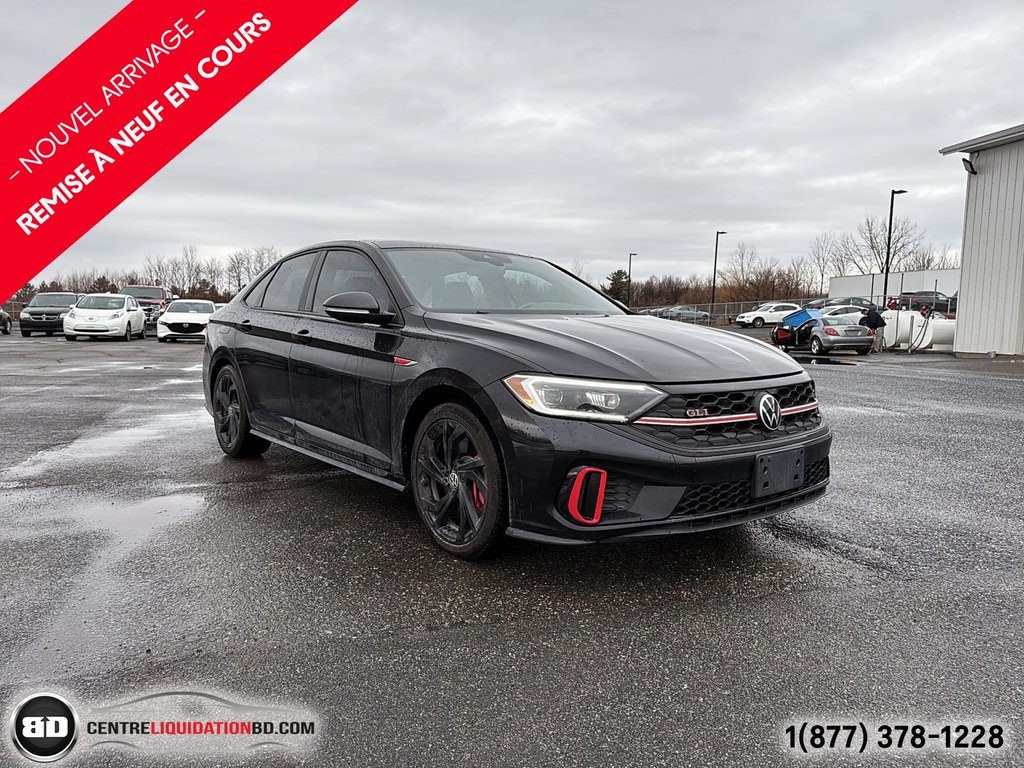 Volkswagen Jetta GLI AUTOBAHN 2023 à Granby, Québec - 4 - w1024h768px