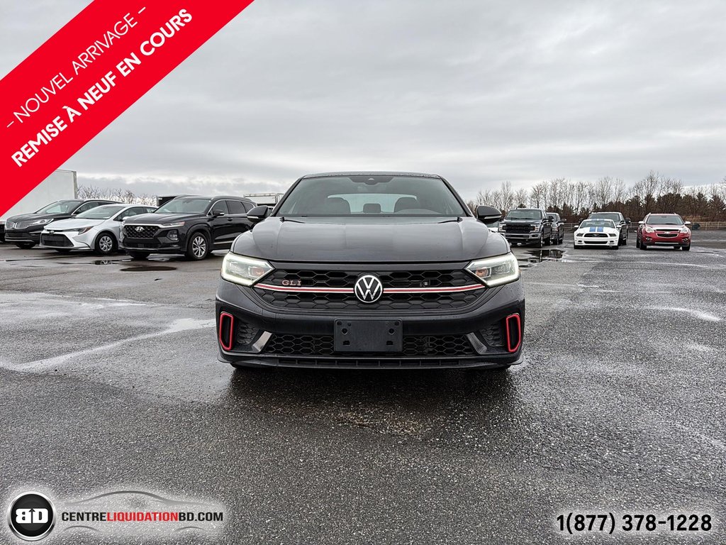 Volkswagen Jetta GLI AUTOBAHN 2023 à Granby, Québec - 2 - w1024h768px