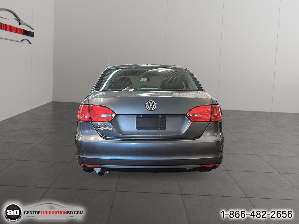 Volkswagen Jetta Sedan  2012 à Granby, Québec - 6 - w1024h768px