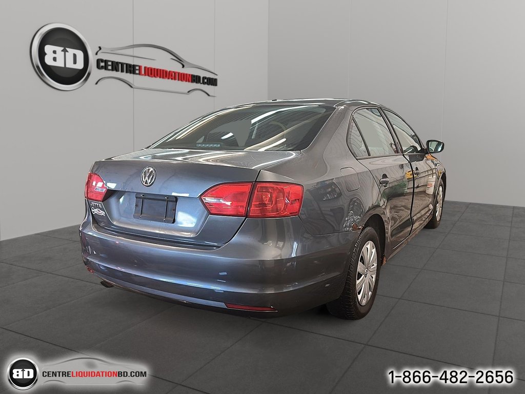 Volkswagen Jetta Sedan  2012 à Granby, Québec - 5 - w1024h768px