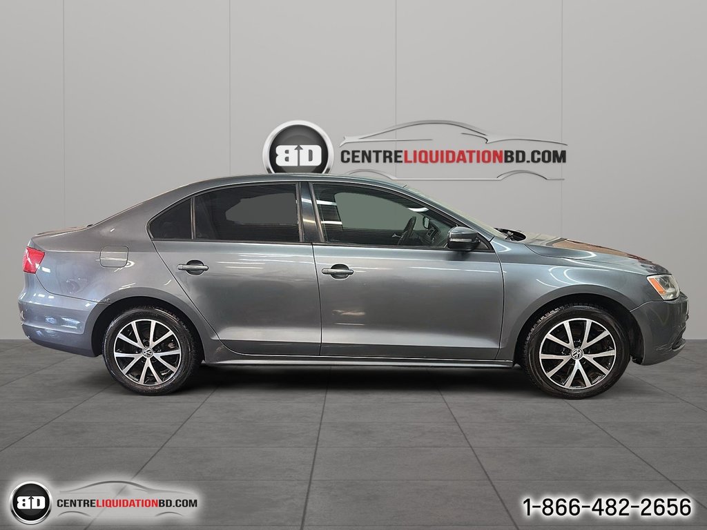 Volkswagen Jetta Sedan Trendline+ 2014 à Granby, Québec - 4 - w1024h768px