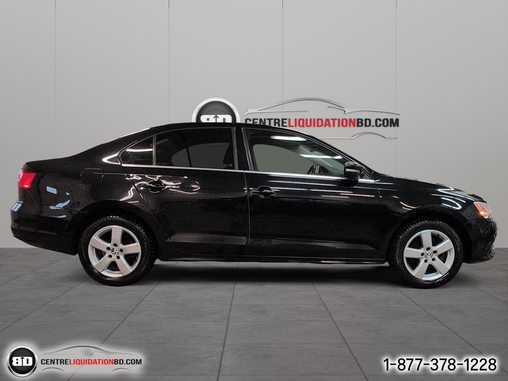 Volkswagen Jetta Sedan COMFORTLINE AUTOMATIQUE TOIT MAGS 2015 à Granby, Québec - 4 - w1024h768px