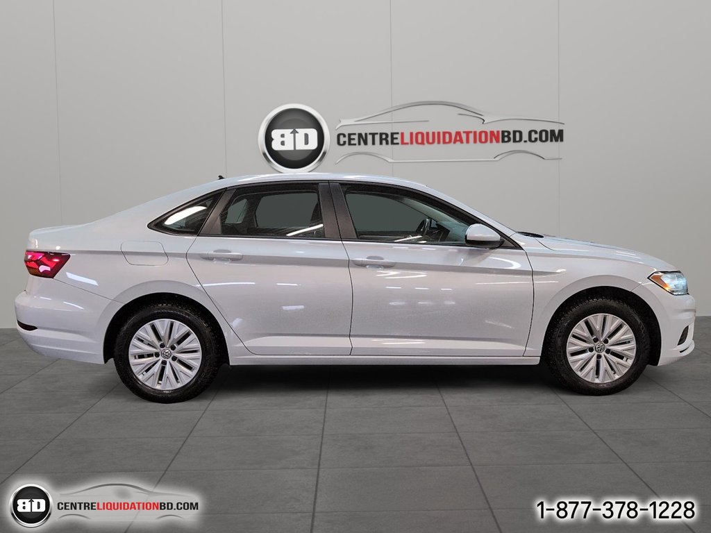 Volkswagen Jetta Comfortline MANUELLE 2019 à Granby, Québec - 4 - w1024h768px