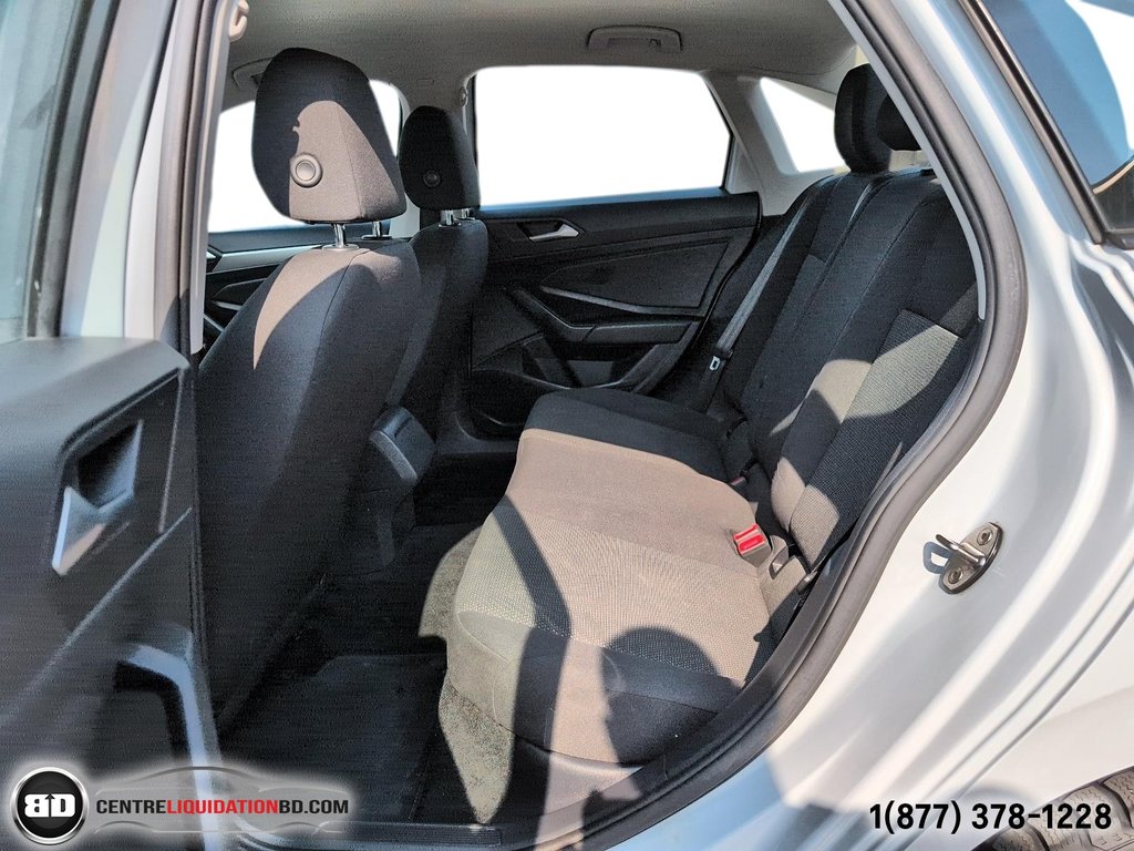 2019 Volkswagen Jetta Comfortline in Granby, Quebec - 14 - w1024h768px