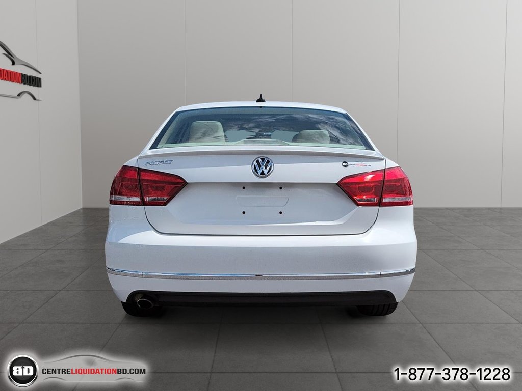 2013 Volkswagen Passat Highline in Granby, Quebec - 6 - w1024h768px