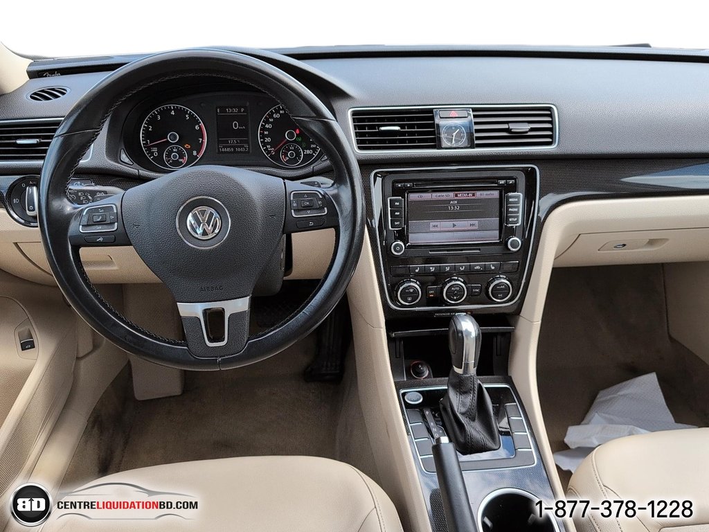 2013 Volkswagen Passat Highline in Granby, Quebec - 13 - w1024h768px