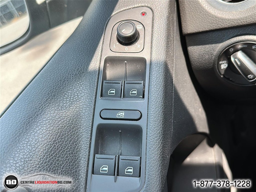 Volkswagen Tiguan Wolfsburg Edition 2017 à Granby, Québec - 14 - w1024h768px