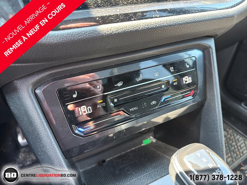 2022 Volkswagen Tiguan Highline R-Line in Granby, Quebec - 14 - w1024h768px