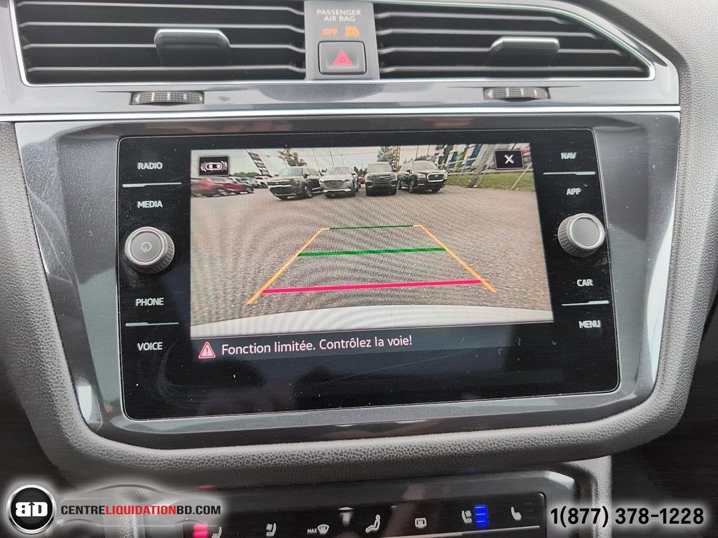 2022 Volkswagen Tiguan Highline R-Line in Granby, Quebec - 23 - w1024h768px