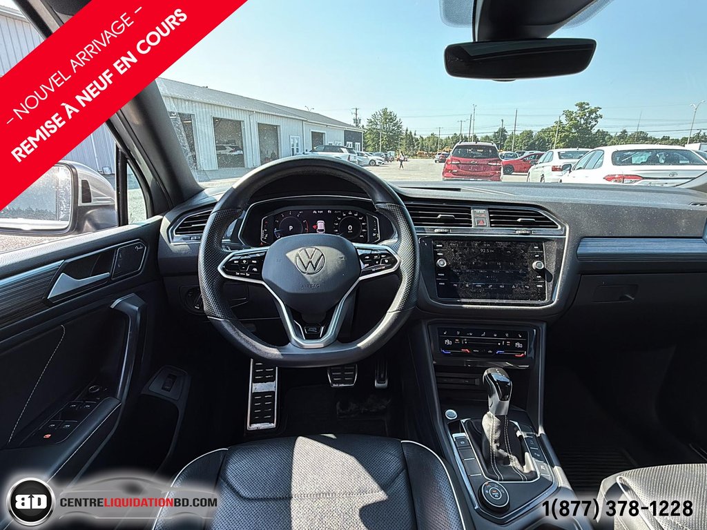 2022 Volkswagen Tiguan Highline R-Line in Granby, Quebec - 8 - w1024h768px