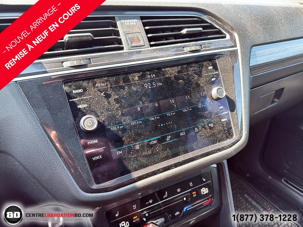 2022 Volkswagen Tiguan Highline R-Line in Granby, Quebec - 11 - w1024h768px