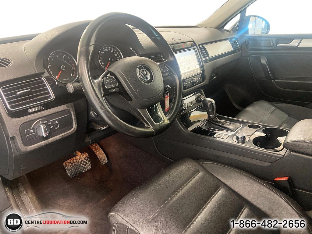 2011 Volkswagen Touareg in Granby, Quebec - 16 - w1024h768px