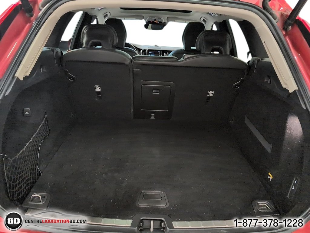 2019 Volvo XC60 Inscription AWD FULL FULL CUIR TOIT NAVIGATION in Granby, Quebec - 11 - w1024h768px