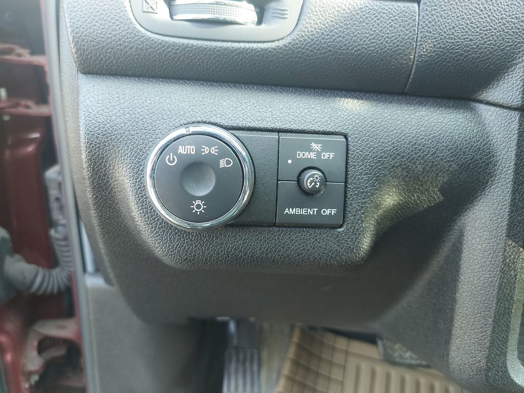 2016 Buick Enclave in Antigonish, Nova Scotia - 15 - w1024h768px