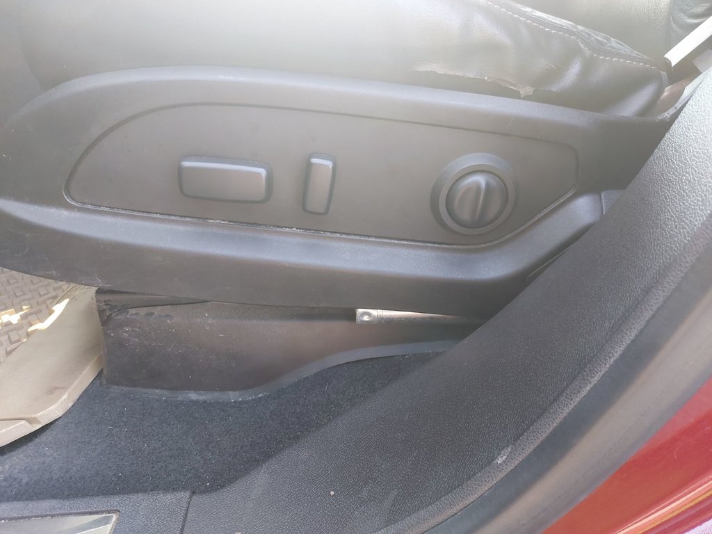 2016 Buick Enclave in Antigonish, Nova Scotia - 35 - w1024h768px