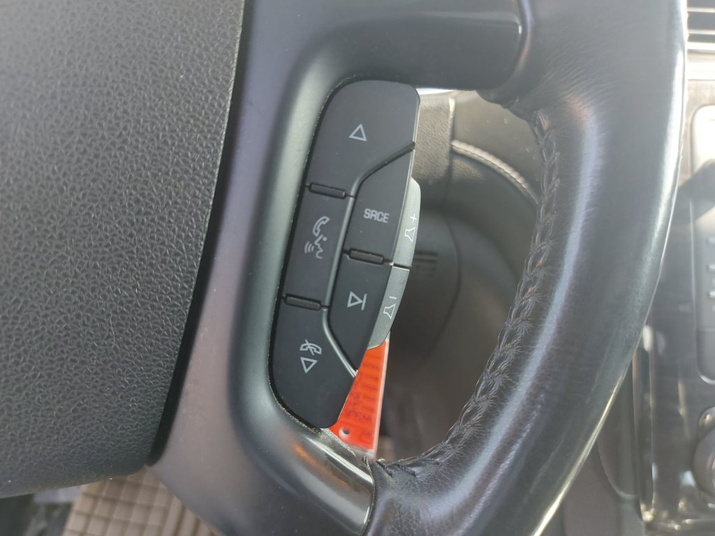 2016 Buick Enclave in Antigonish, Nova Scotia - 14 - w1024h768px