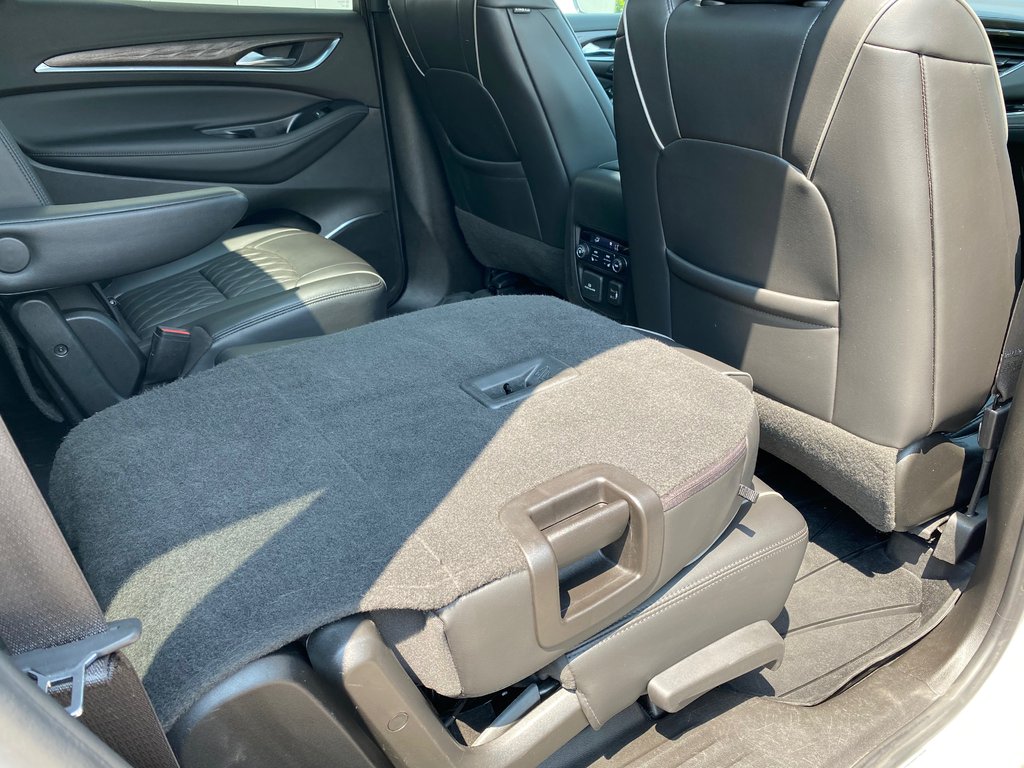 2022 Buick Enclave AVENIR | 7Pas | Roof | HtdWheel | Warranty to 2028 in Saint John, New Brunswick - 47 - w1024h768px