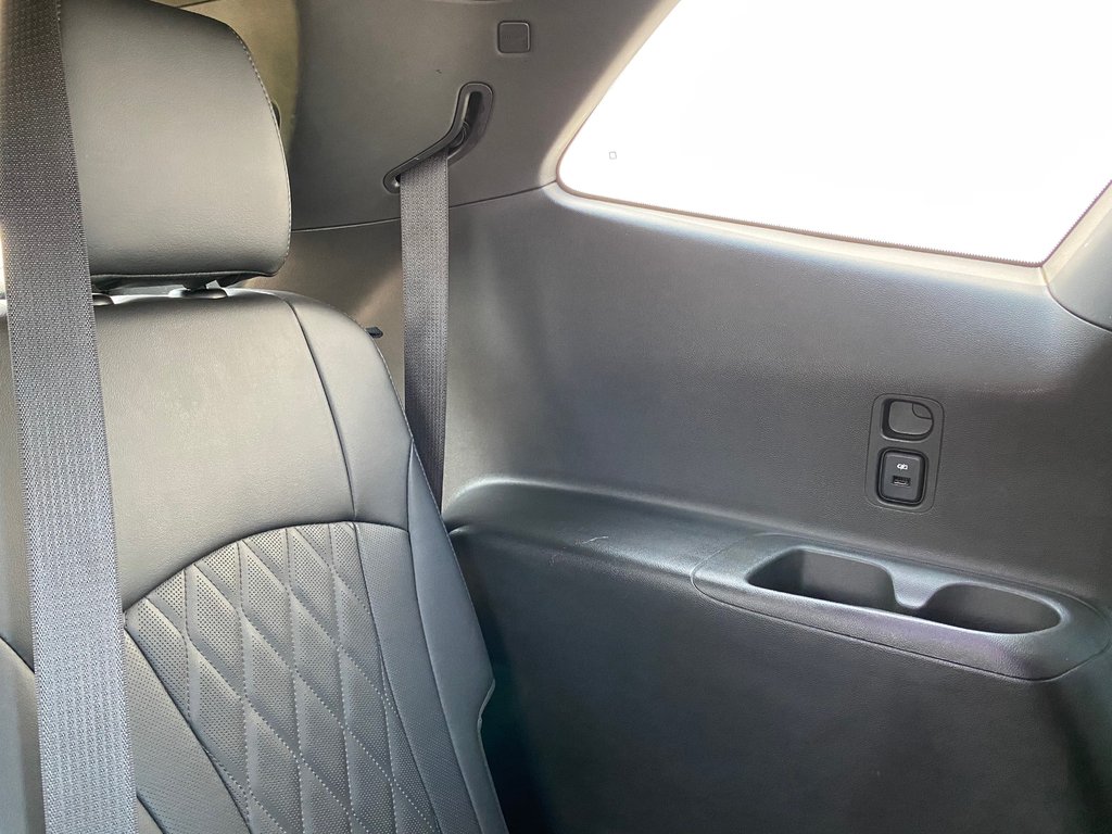 2022 Buick Enclave AVENIR | 7Pas | Roof | HtdWheel | Warranty to 2028 in Saint John, New Brunswick - 45 - w1024h768px