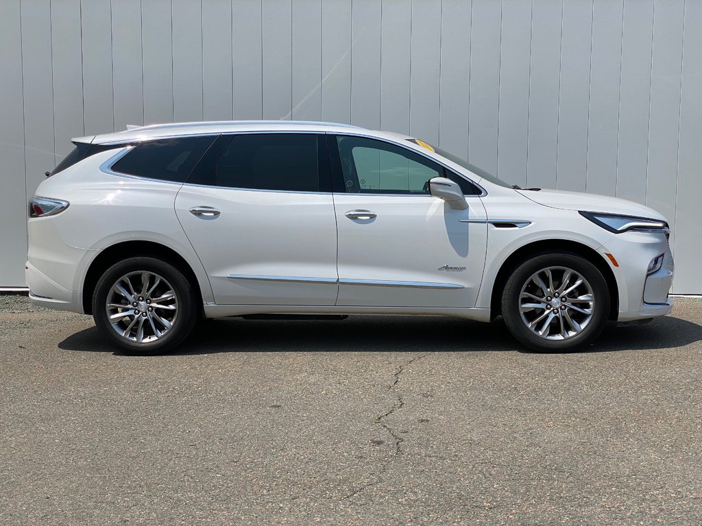 2022 Buick Enclave AVENIR | 7Pas | Roof | HtdWheel | Warranty to 2028 in Saint John, New Brunswick - 8 - w1024h768px