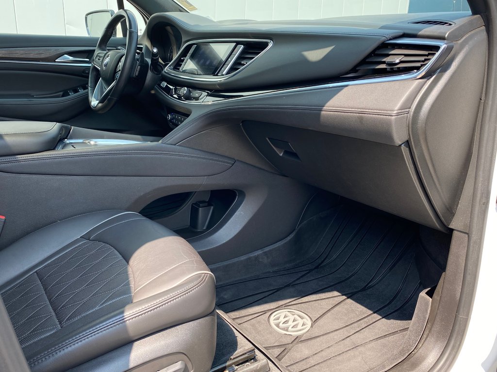 2022 Buick Enclave AVENIR | 7Pas | Roof | HtdWheel | Warranty to 2028 in Saint John, New Brunswick - 35 - w1024h768px
