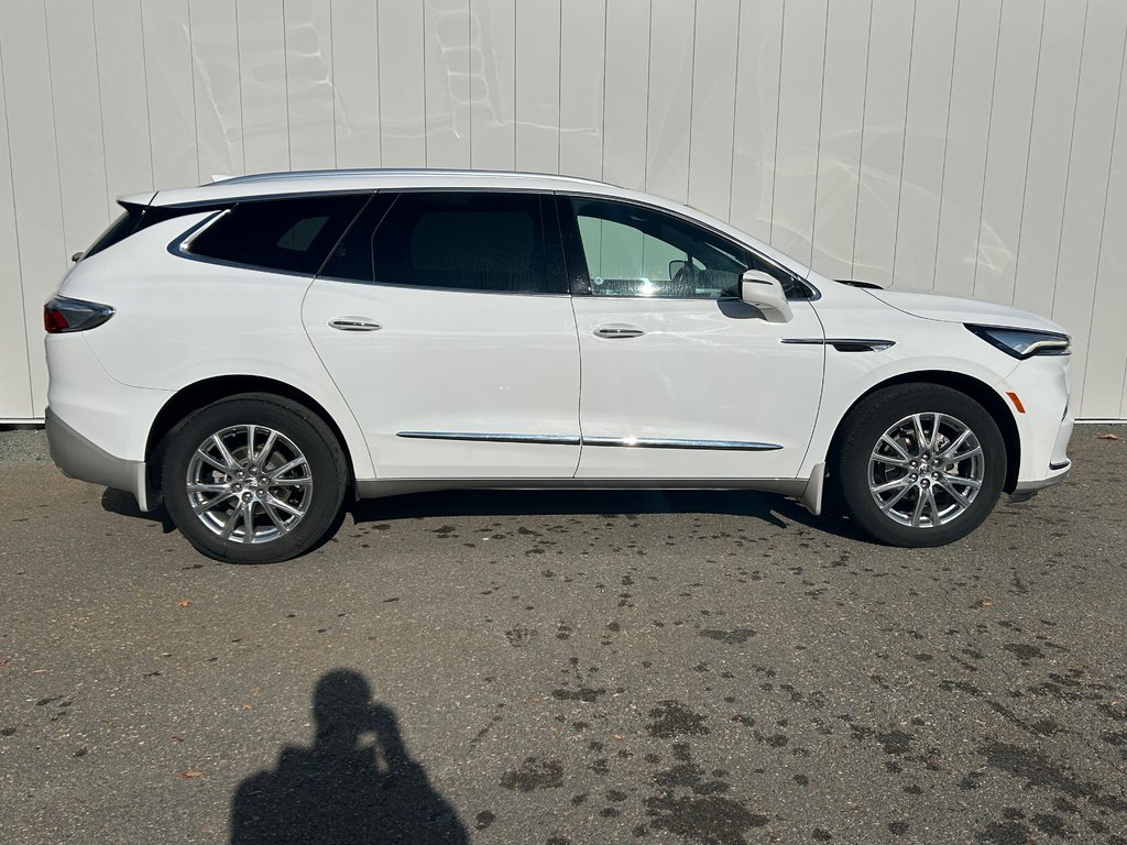 2023  Enclave Premium | Leather | Roof | Cam | Warranty to 2028 in Saint John, New Brunswick - 13 - w1024h768px