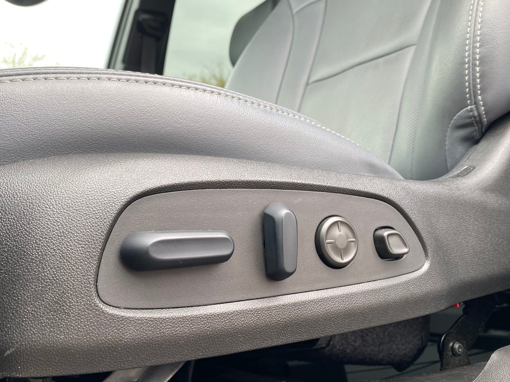 2024 Buick Enclave in Antigonish, Nova Scotia - 16 - w1024h768px