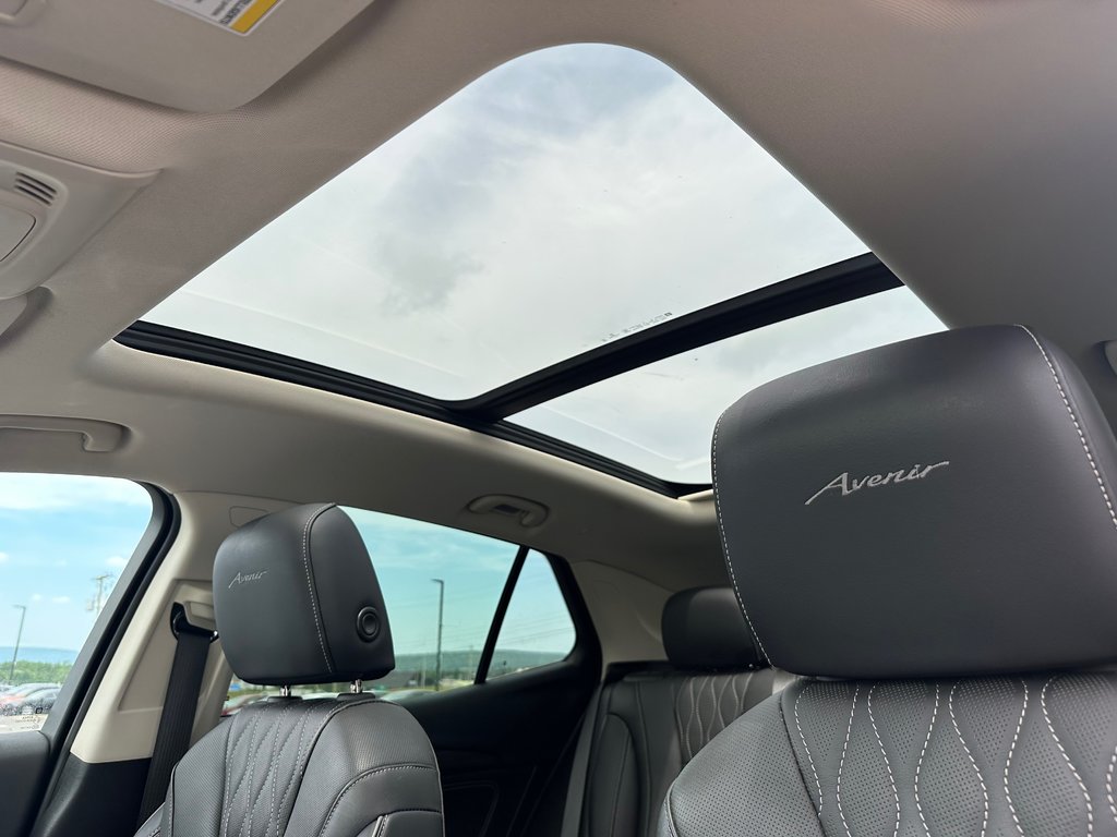 2022 Buick ENVISION AVENIR | Leather | Roof | Cam | Warranty to 2028 in Saint John, New Brunswick - 32 - w1024h768px
