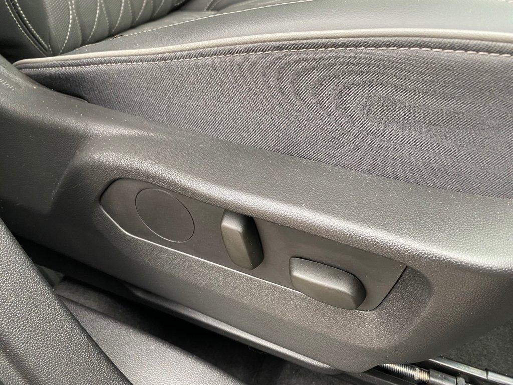 2023 Buick ENVISION AVENIR | MoonRoof | Cam | USB | Warranty to 2028 in Saint John, New Brunswick - 33 - w1024h768px