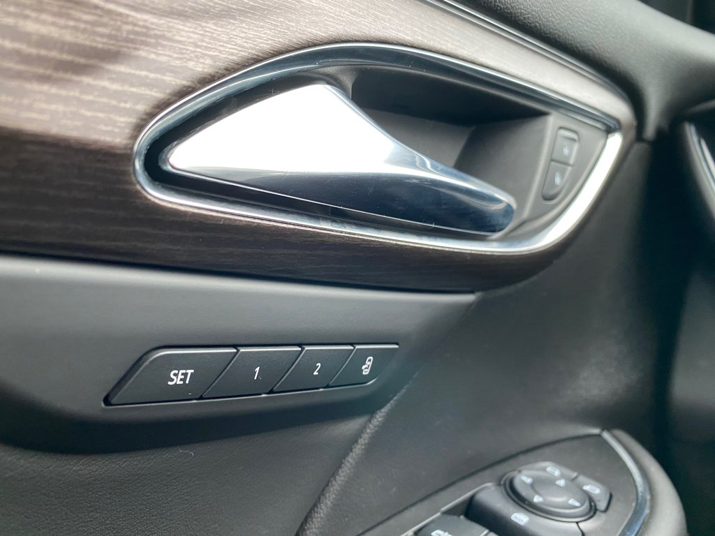 2023 Buick ENVISION AVENIR | MoonRoof | Cam | USB | Warranty to 2028 in Saint John, New Brunswick - 14 - w1024h768px