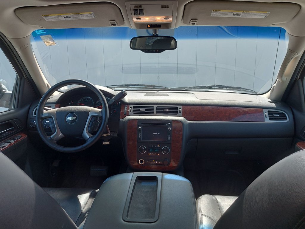 2010 Chevrolet Avalanche in Antigonish, Nova Scotia - 54 - w1024h768px