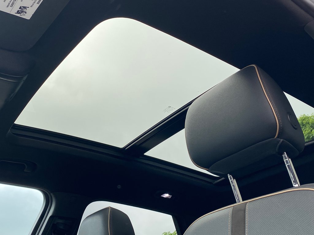 2021 Chevrolet Blazer Premier | Leather | SunRoof | Warranty to 2026 in Saint John, New Brunswick - 32 - w1024h768px