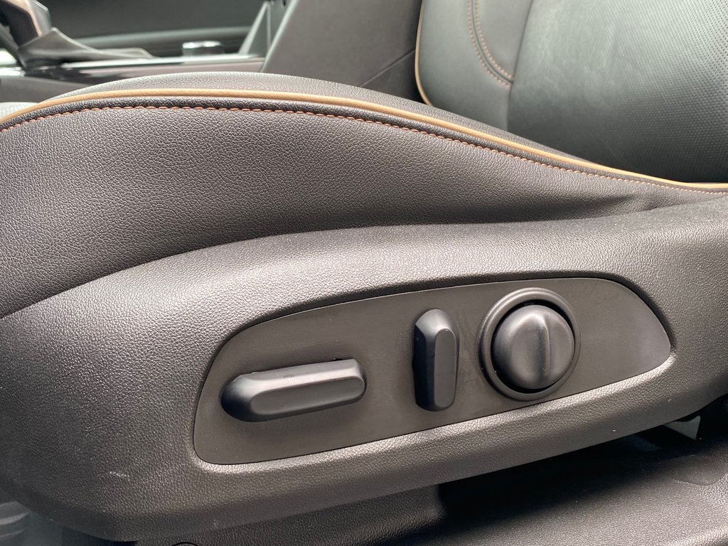 2021 Chevrolet Blazer Premier | Leather | SunRoof | Warranty to 2026 in Saint John, New Brunswick - 12 - w1024h768px