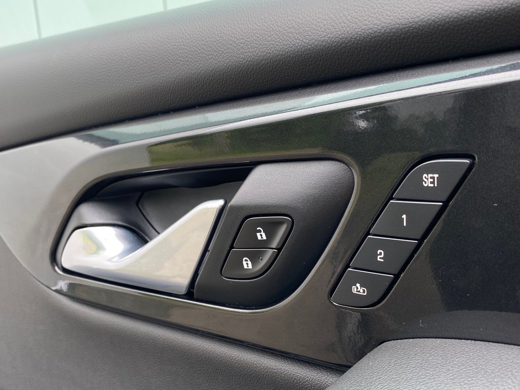 2021 Chevrolet Blazer Premier | Leather | SunRoof | Warranty to 2026 in Saint John, New Brunswick - 13 - w1024h768px